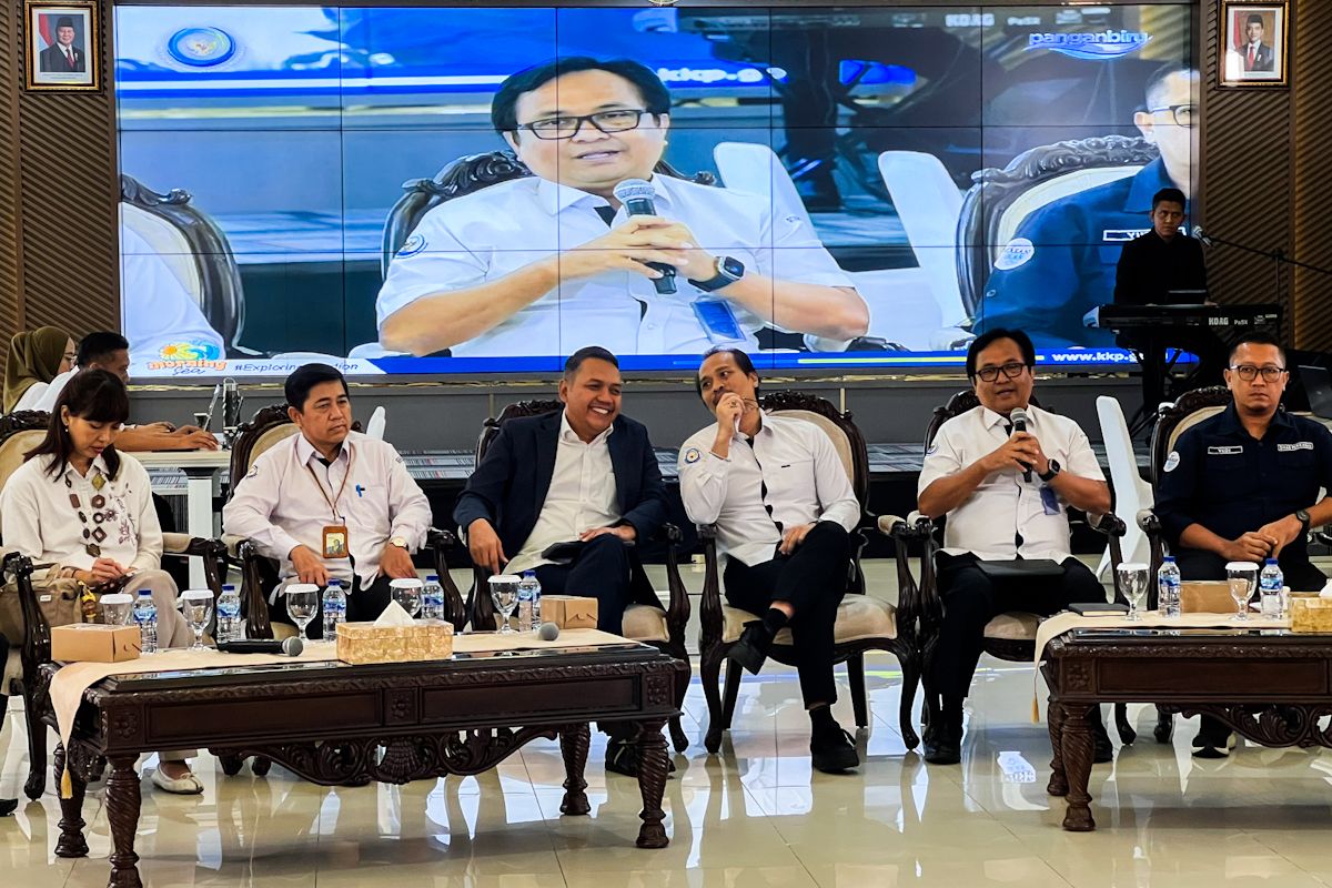 KKP  pastikan program Kampung Nelayan Merah Putih akan berjalan