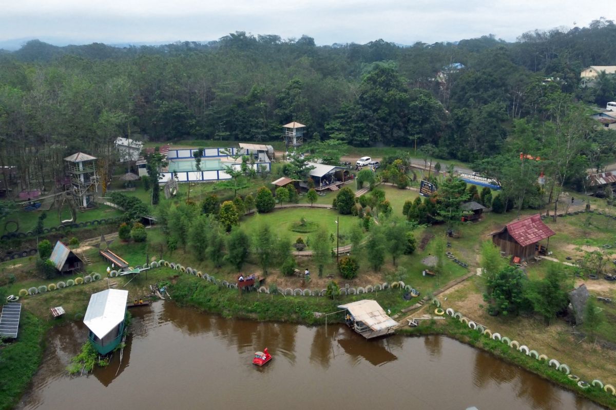Padang Panjang BUMDes develops local potential with Adaro's assistance