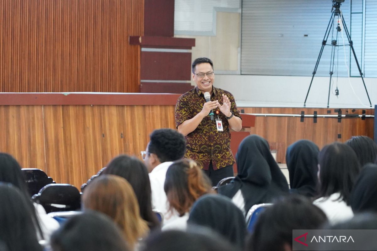 OJK ajak tiga kampus di Bali genjot literasi dan inklusi keuangan