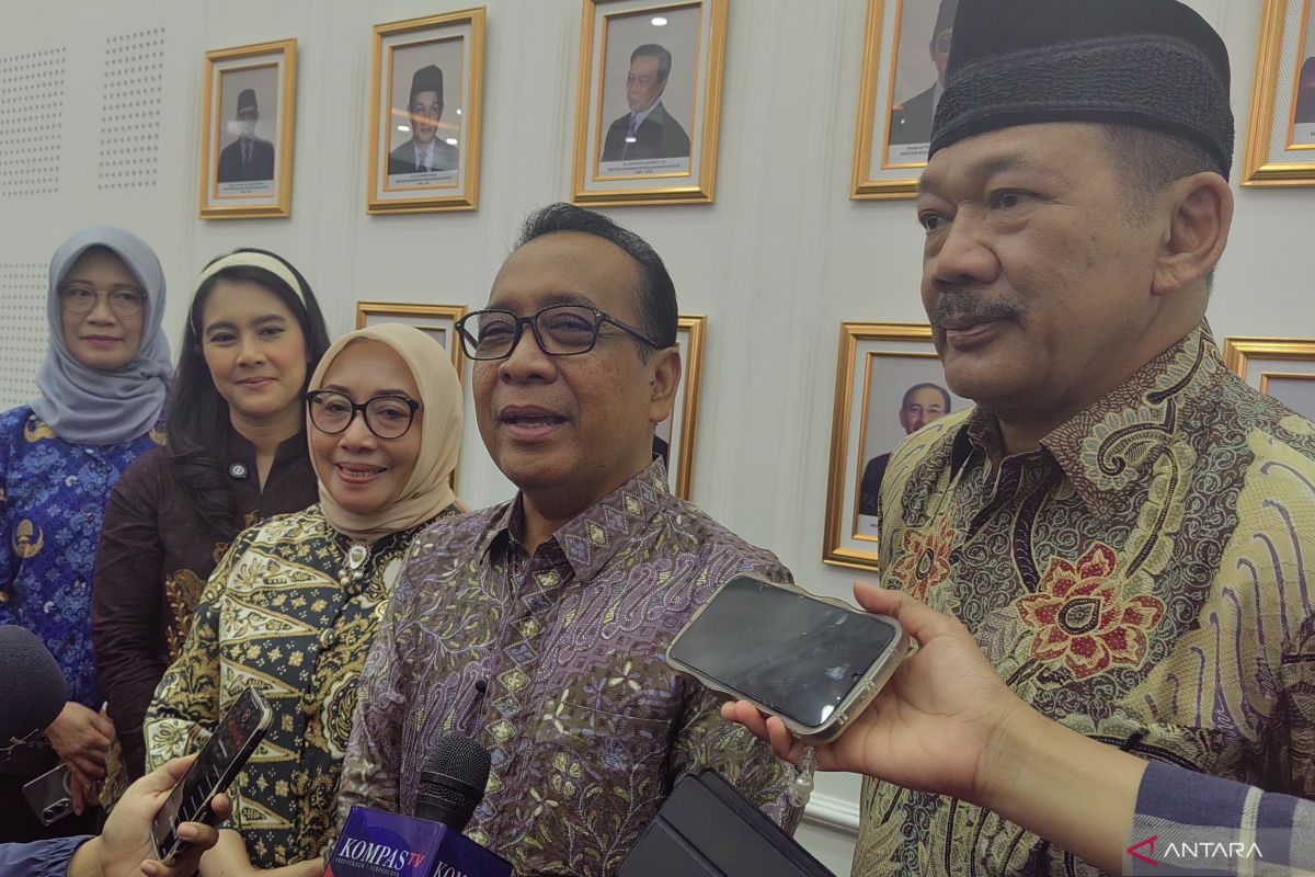Families are 'directors' in shaping quality human resources: Minister