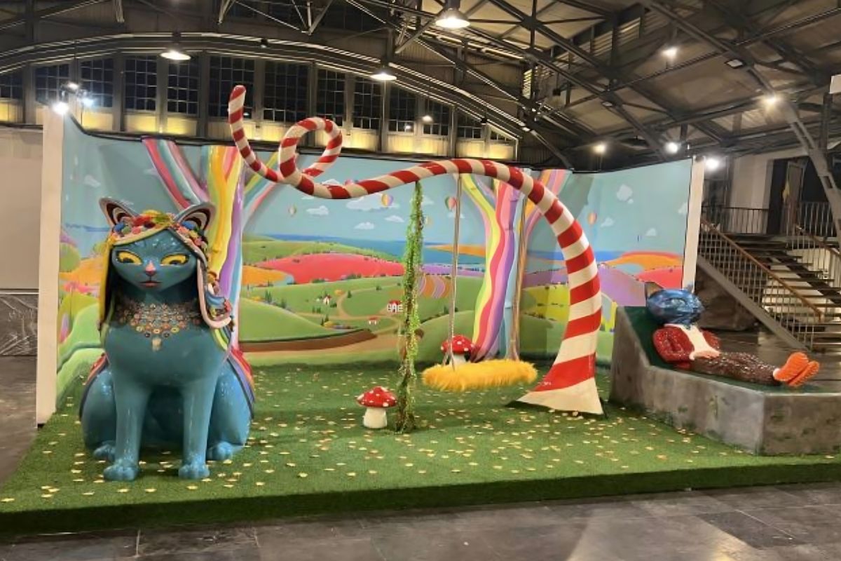 Syakieb Sungkar gelar instalasi seni surealistik "The Cats World"