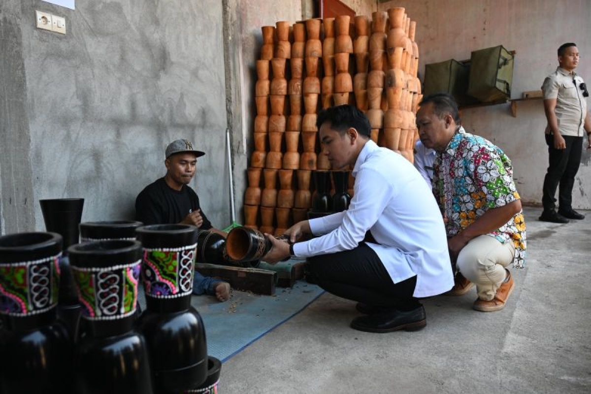 Sambangi sentra kerajinan, Wapres tekankan UMKM jaga kualitas produk