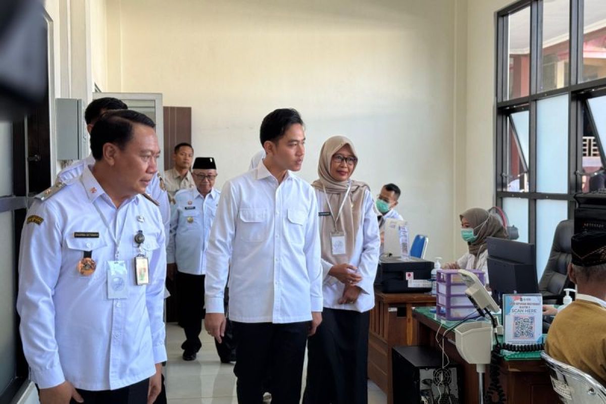 Strengthen implementation of free health screenings: VP