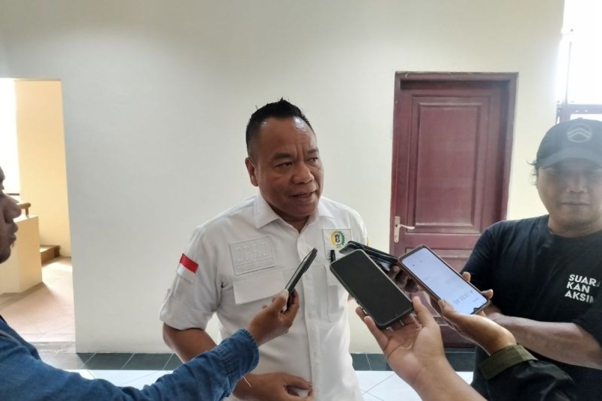 Komisi A DPRD Surabaya imbau pemkot sosialisasikan adminduk digital