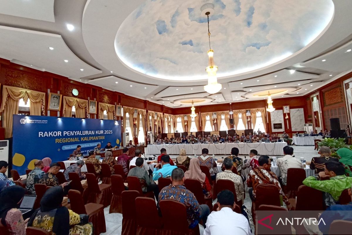 Menteri UMKM evaluasi penyaluran KUR 2025 se-Kalimantan