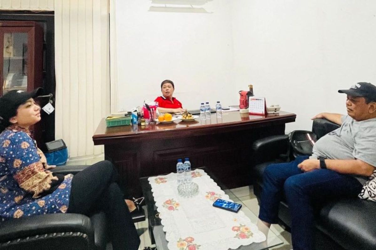 Bupati Dharmasraya temui Komisi IV DPR RI, mintadukungan program satu nagari satu produk