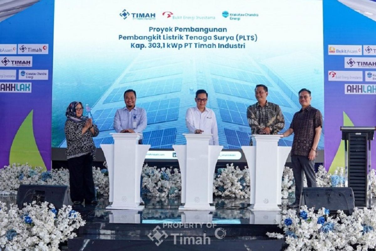 PT Timah resmikan PLTS Rooftop dukung tranformasi energi nasional