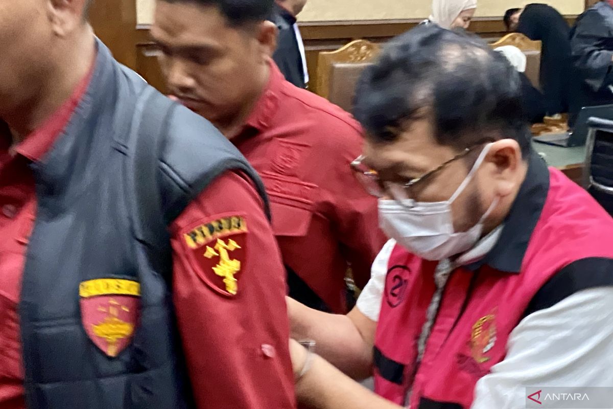 Uang Rp915 M dan emas 51 kg milik Zarof Ricar dirampas untuk negara