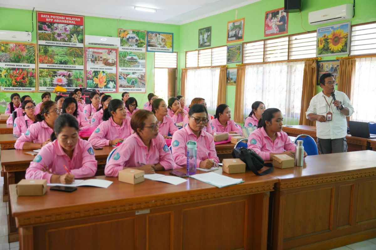 Distan Badung latih masyarakat produksi olahan pangan non-beras