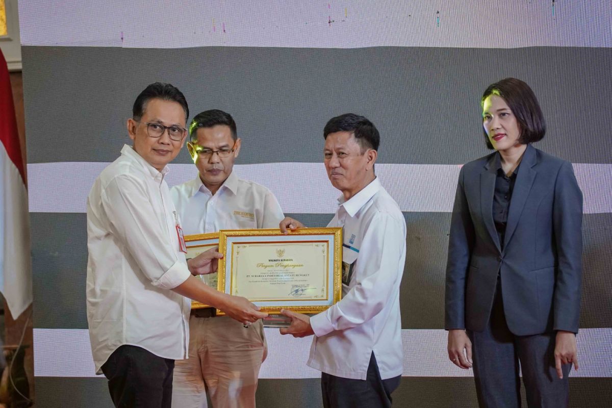 PT SIER raih penghargaan tertinggi Anugerah Investa Surabaya 2024