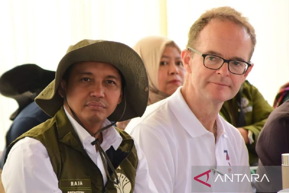 RI dan Inggris kolaborasi selamatkan gajah sumatera lewat PECI di Aceh Tengah