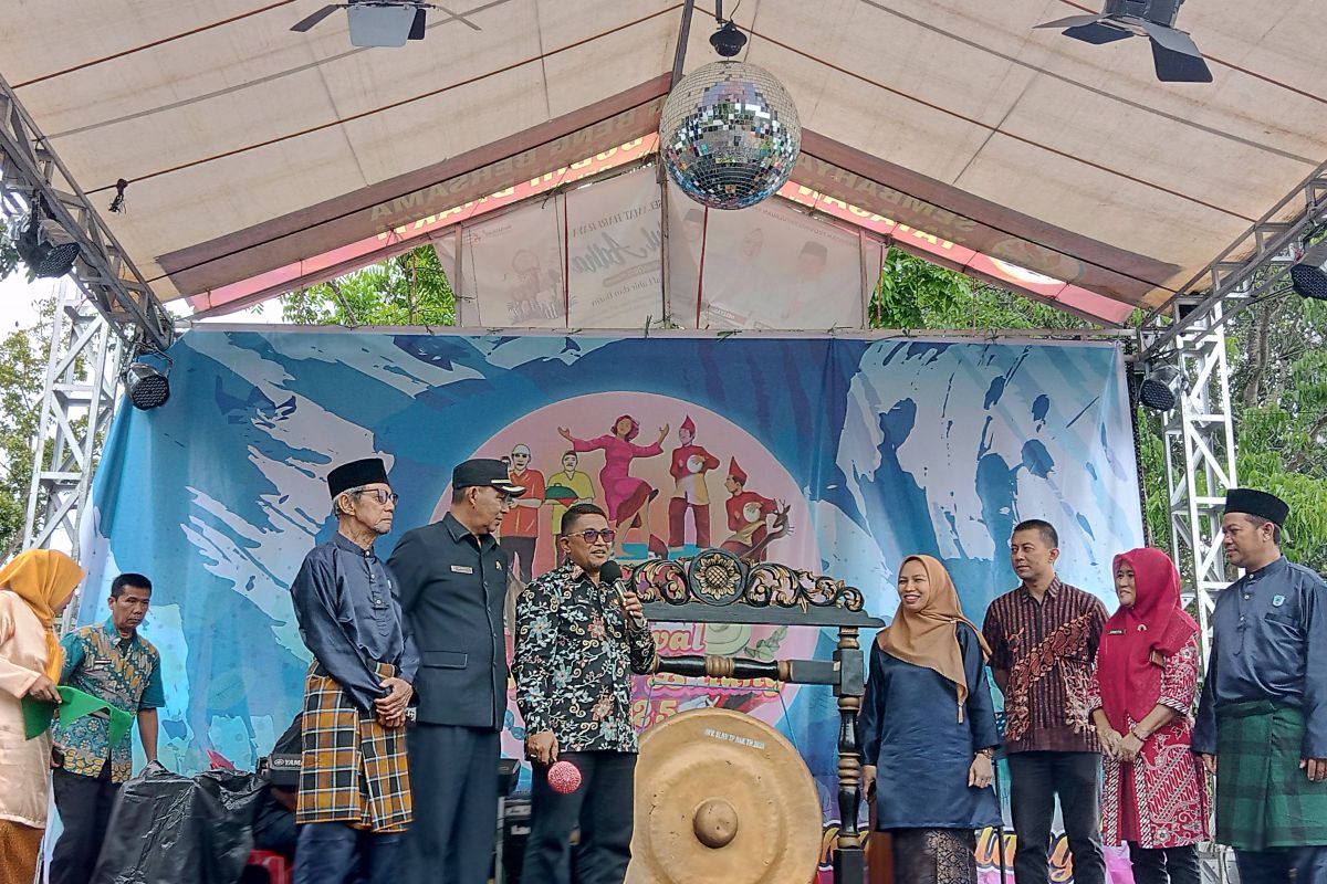 85 pelaku UMKM ramaikan festival Pangkalalang 2025