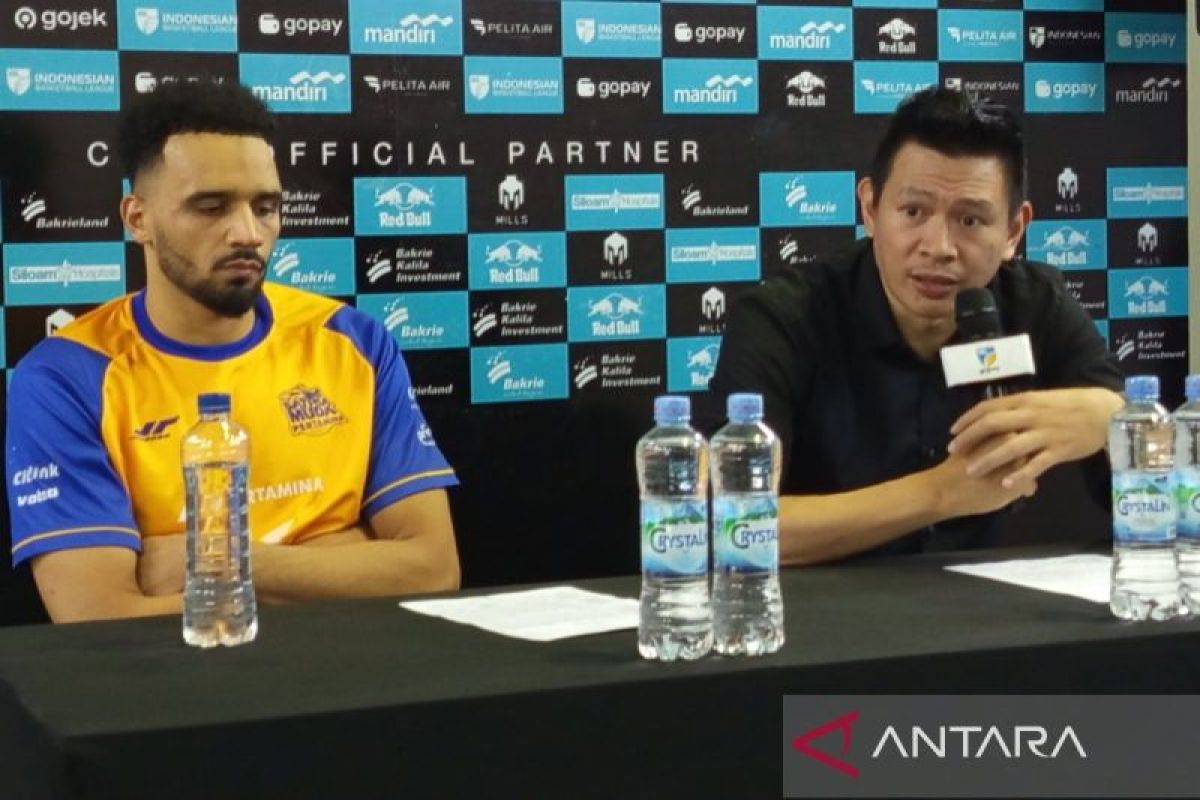 Youbel bela Artem Pustovyi terkait performa jelek lawan Pelita Jaya
