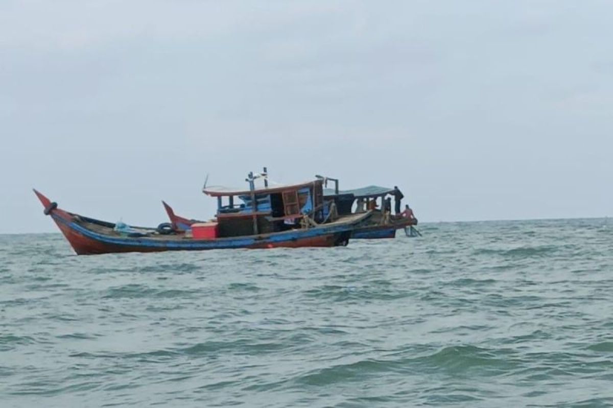 Nelayan tradisional Serdang Bedagai keluhkan banyaknya kapal trawl
