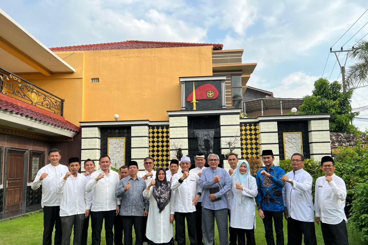 Bupati Serang lanjutkan pembangunan Masjid Terapung di Anyer