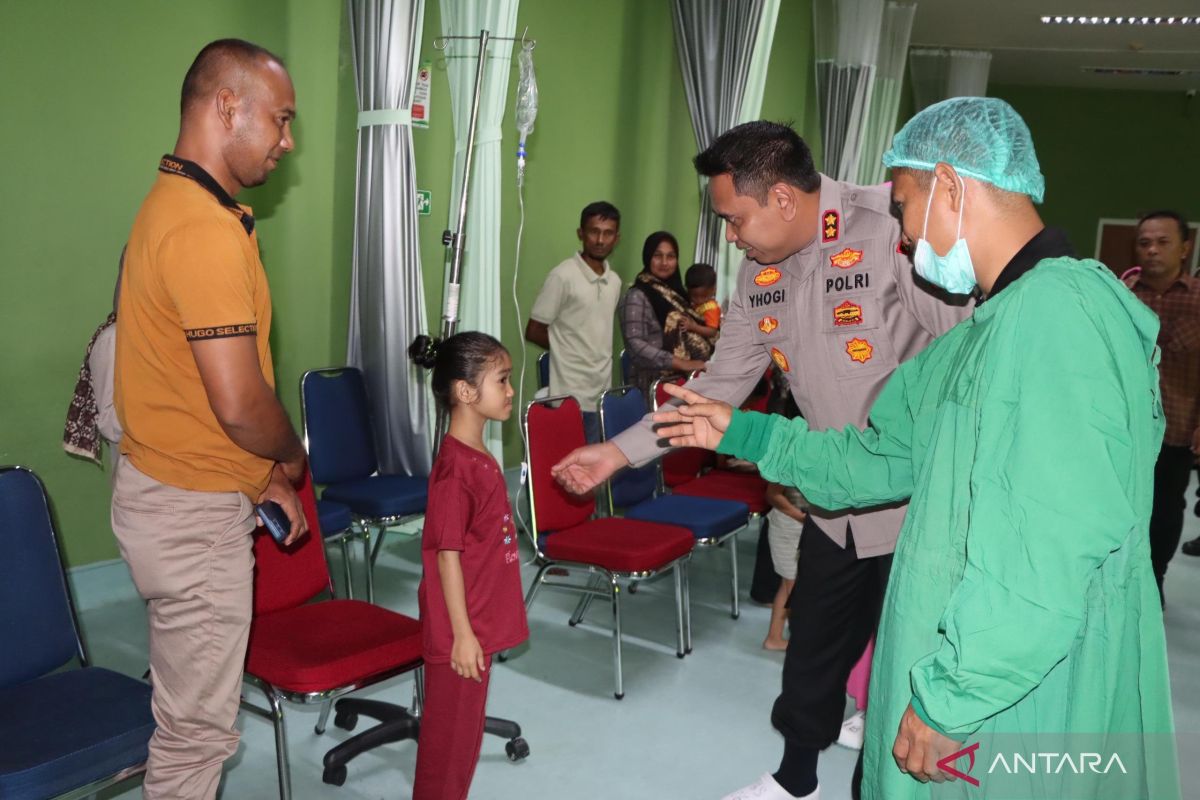 Polres Aceh Barat gelar operasi bibir sumbing gratis bagi masyarakat di RSU Cut Nyak Dhien