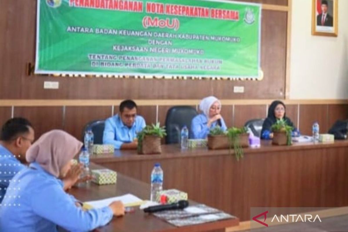 Kejaksaan jalin MoU dengan enam OPD di Mukomuko