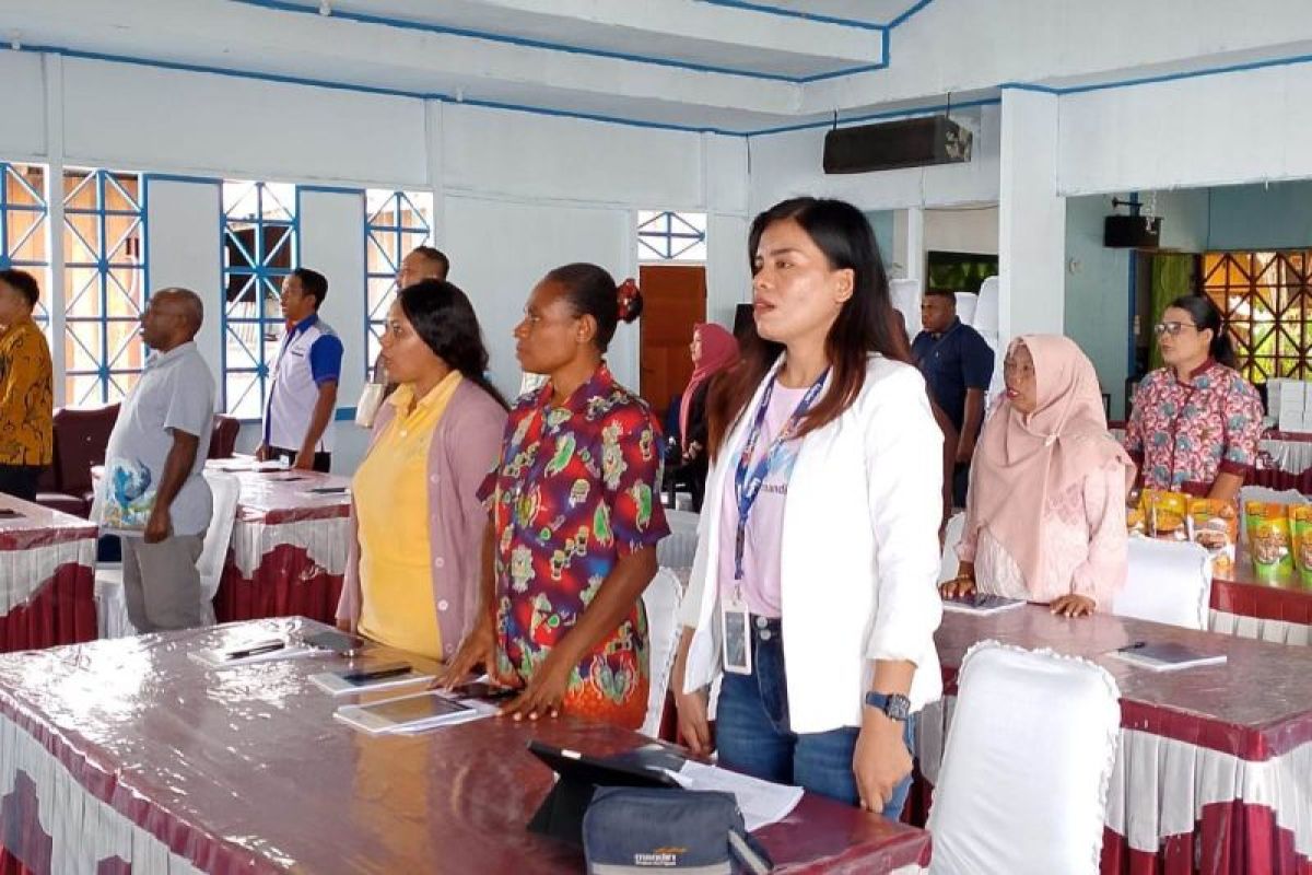 Pemkab Kaimana perkuat kapasitas IKM berbasis komunitas