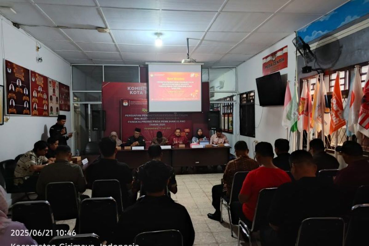 Asisten Pemkot Pangkalpinang hadiri rakor persiapan pendaftaran pasangan calon Pilkada ulang 2025