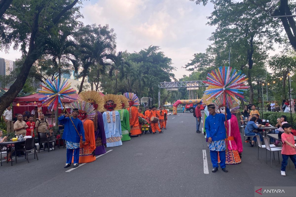 Swasta menggelar Jakarta Kolaborasa di SCBD Park sambut HUT DKI