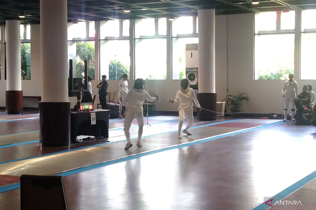Degen beregu putri Indonesia duduki peringkat 12 di Kejuaraan Asia