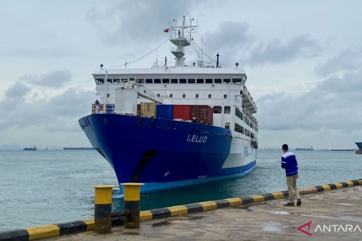 Diskon tiket transportasi dongkrak jumlah penumpang kapal Pelni Batam