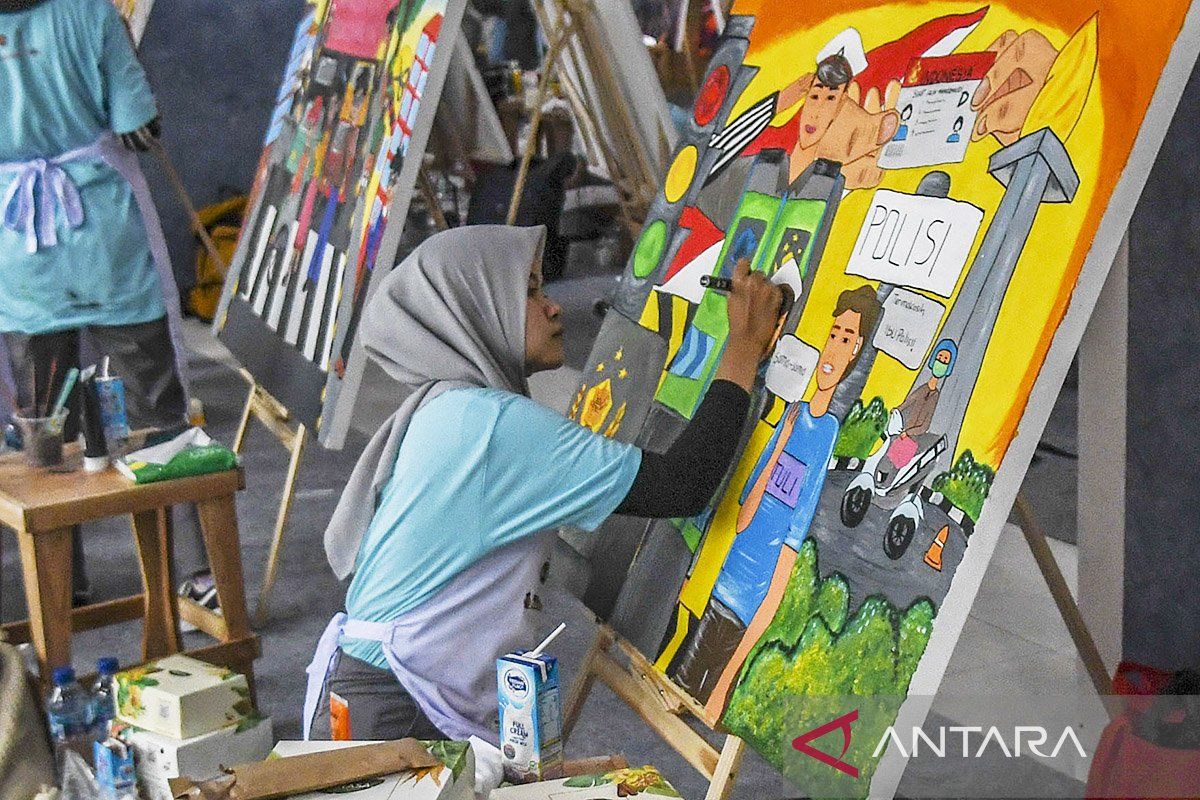 Polri ajak anak-anak ikut lomba lukis-mewarnai di HUT Bhayangkara