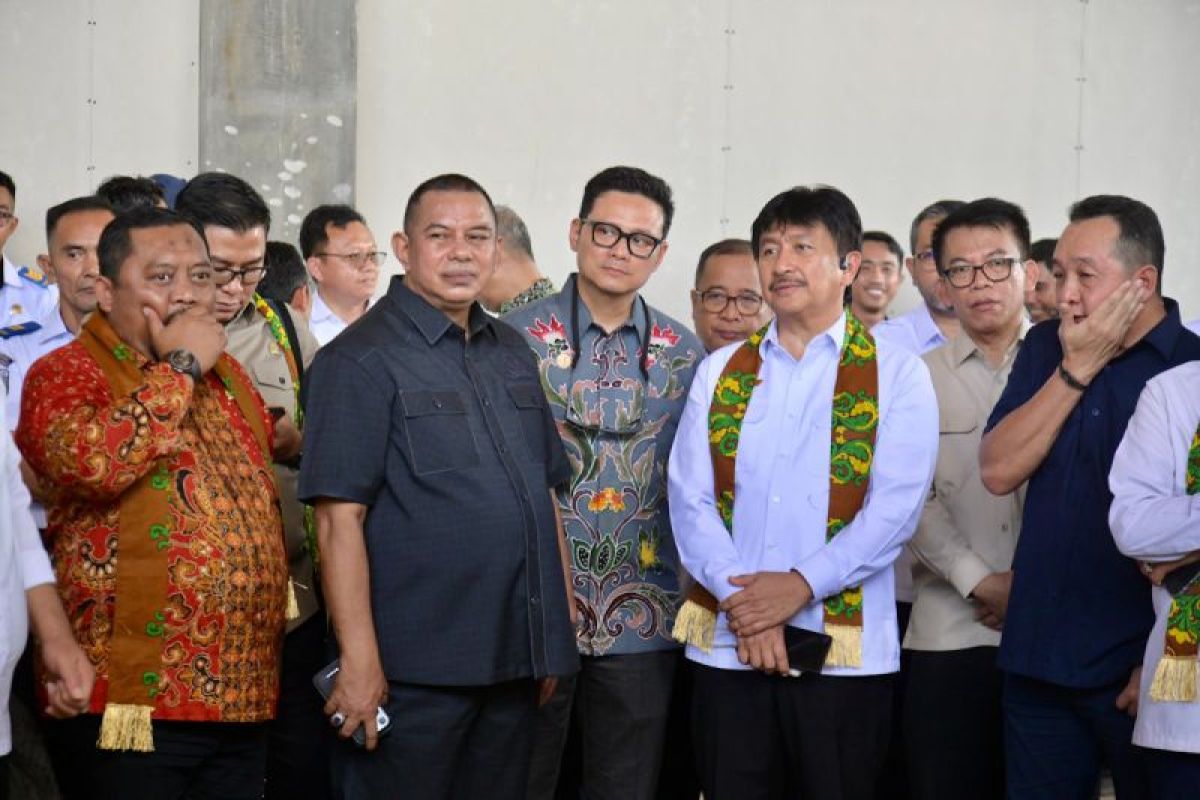 Operasi penuh Bandara Rahadi Oesman ditarget akhir 2025