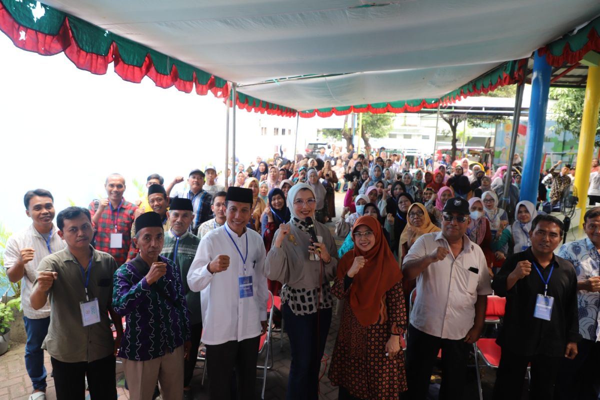 DPR: Kolaborasi pemerintah dan masyarakat faktor penting kelancaran MBG