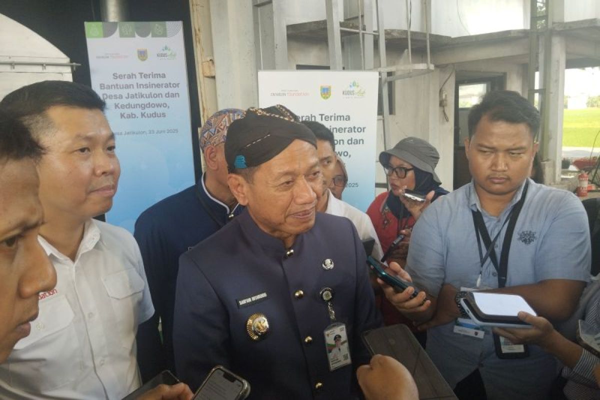 Sort waste at home: Kudus district head to ASN, aid recipients