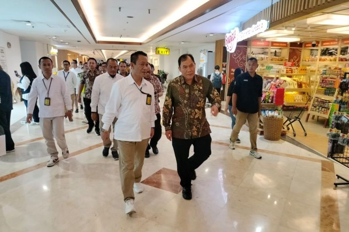 Anggota Komisi VII DPR RI tinjau kesiapan Juanda sambut wisatawan