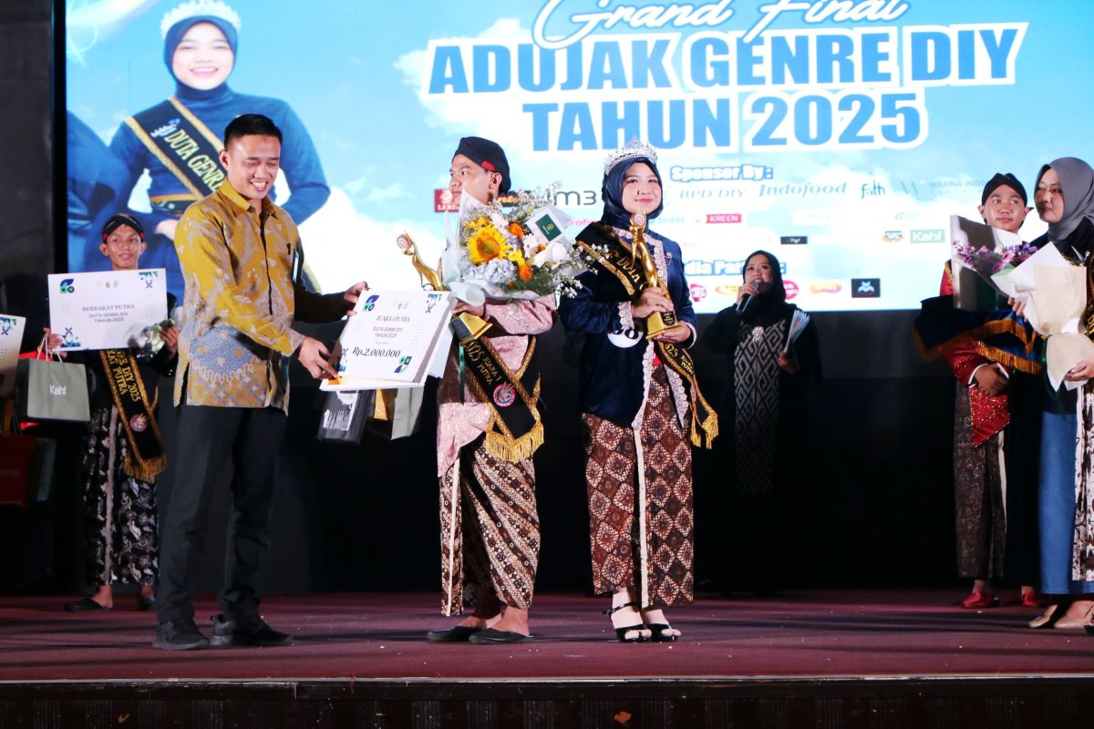 Youth key to building golden generation, official says