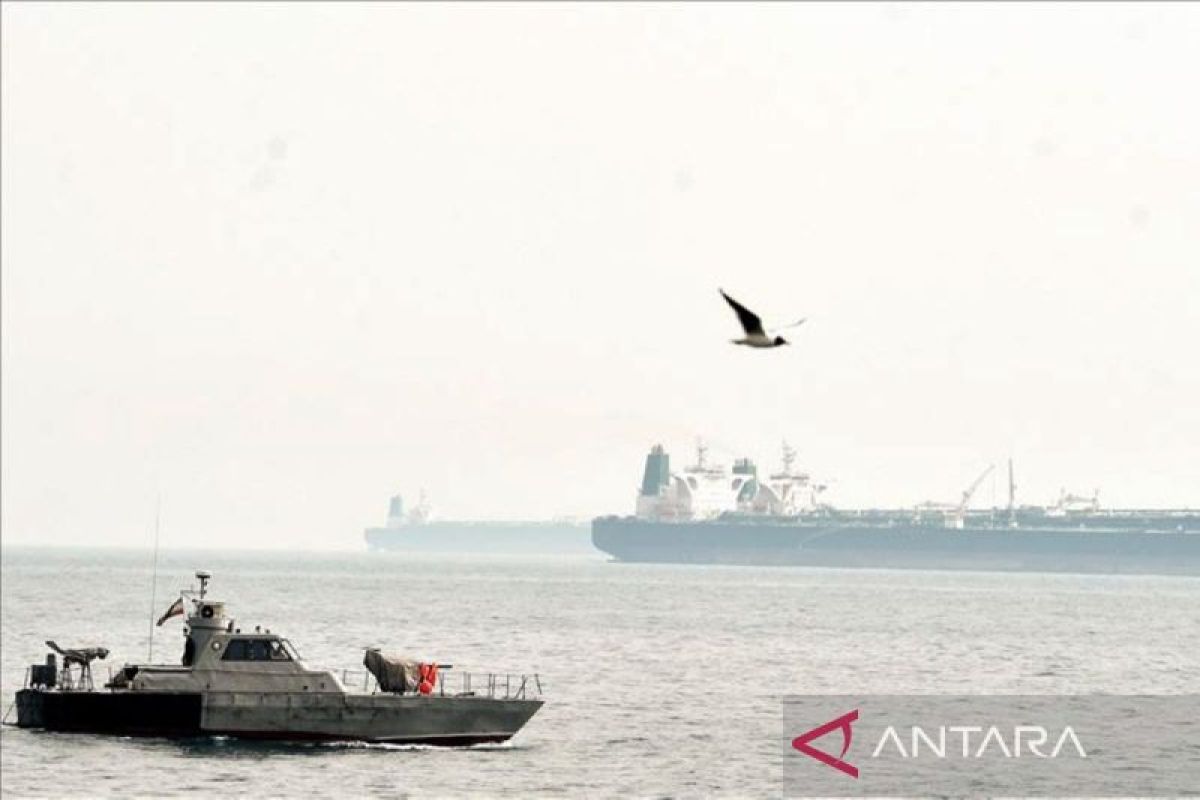 Parlemen Iran setujui penutupan Selat Hormuz bagi pelayaran