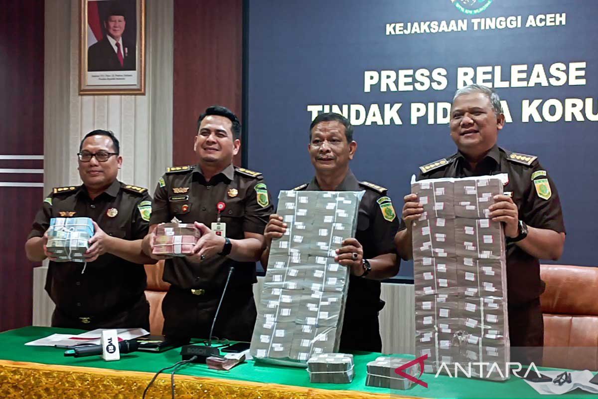 Kejati Aceh tahan dua tersangka korupsi Balai Guru Penggerak