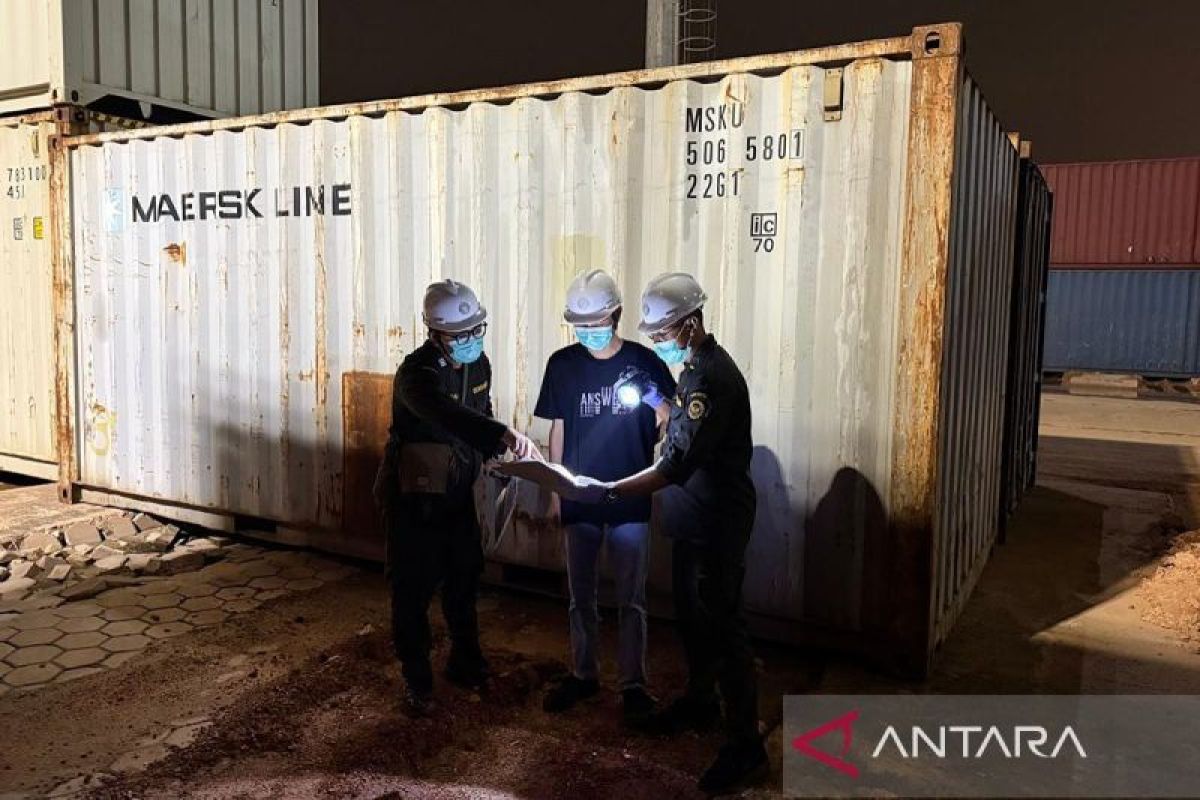 Karantina Kepri tolak 8,8 ton sayuran asin asal China
