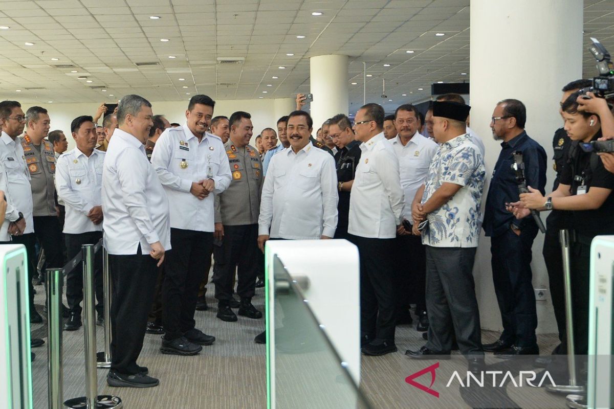 Menteri Imipas: Kualanamu  miliki gerbang otomatis layanan keimigrasian