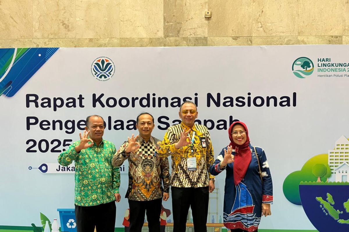 Dedy Yon Hadiri Rakornas Pengelolaan Sampah