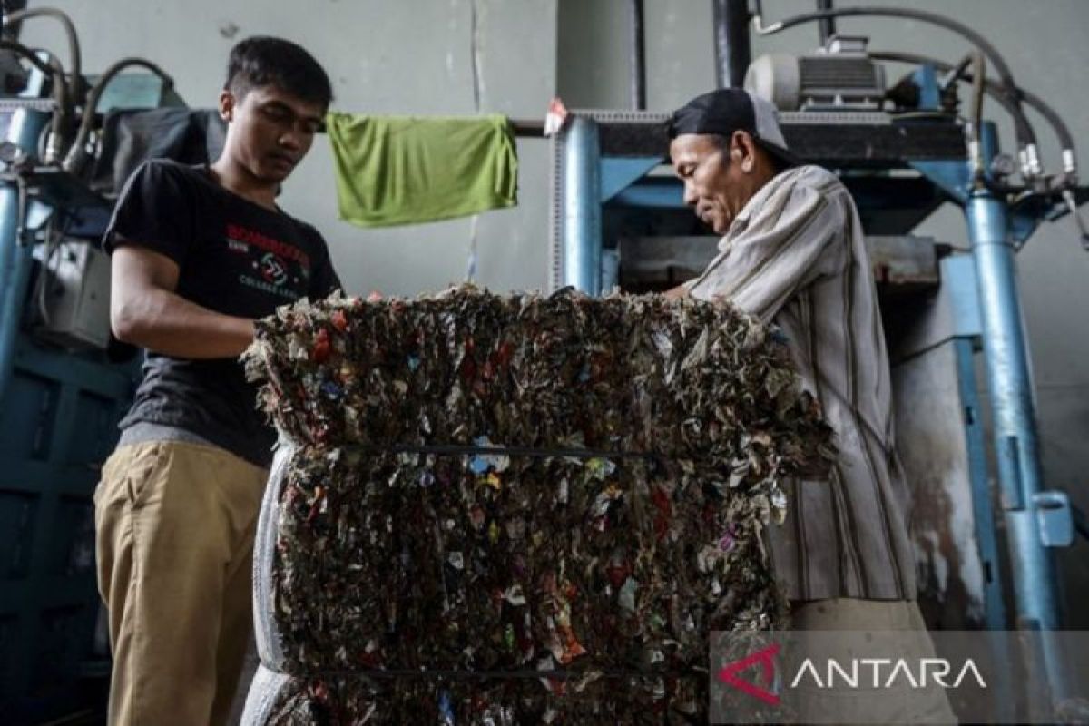 DLH Tangerang: Produksi RDF meningkat hingga 100 persen