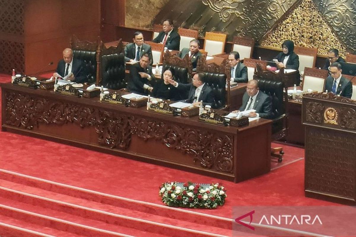Ketua DPR ungkap masa sidang ini mulai bahas RAPBN 2026