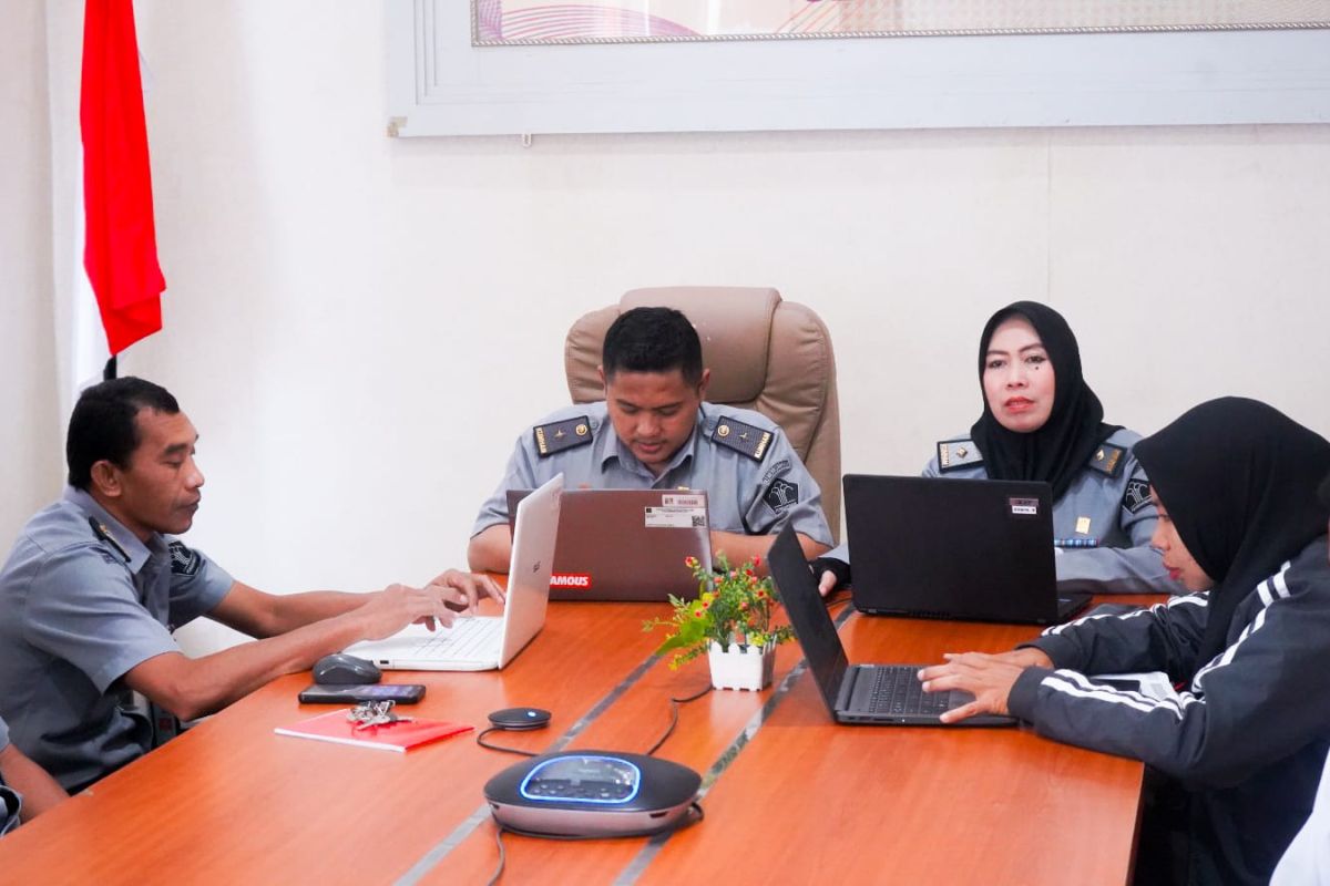 Perkuat produk hukum daerah, Kemenkum Malut Sosialisasi Aplikasi E-Harmonisasi kepada Pemda