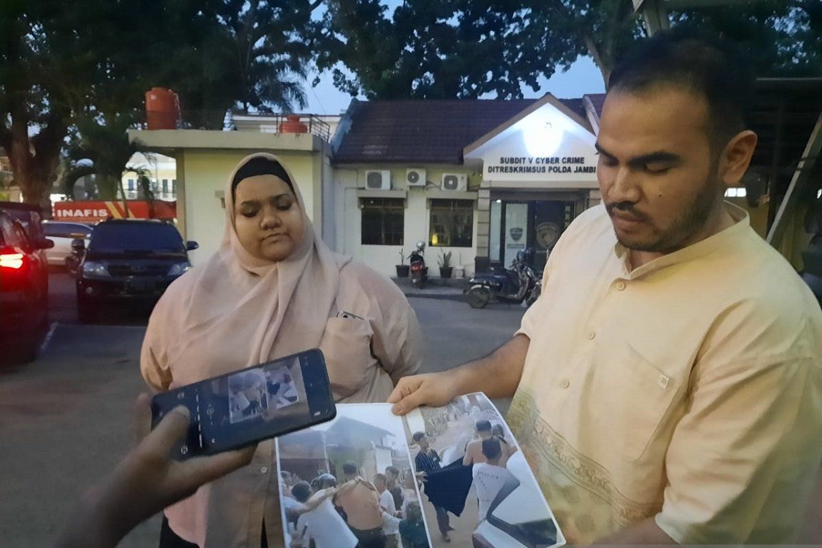 Anggota DPRD Jambi Rendra penuhi panggilan polisi