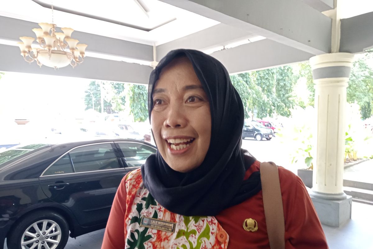 Air bersih dan MCK disiapkan di huntara nelayan Mataram