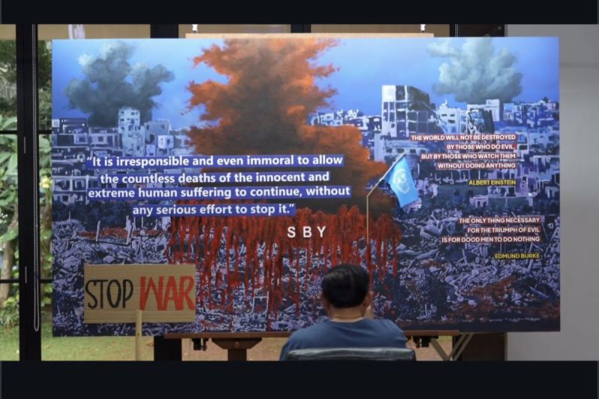 SBY kembali tunjukkan karya lukis bertema kemanusiaan
