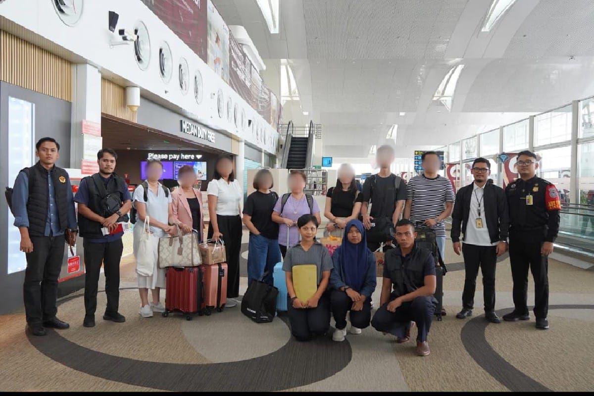 Imigrasi Medan deportasi delapan  warga Malaysia langgar izin tinggal