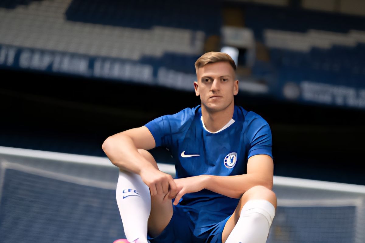 Pelatih Chelsea Optimistis Liam Delap Bisa Cepat Nyetel di Tim