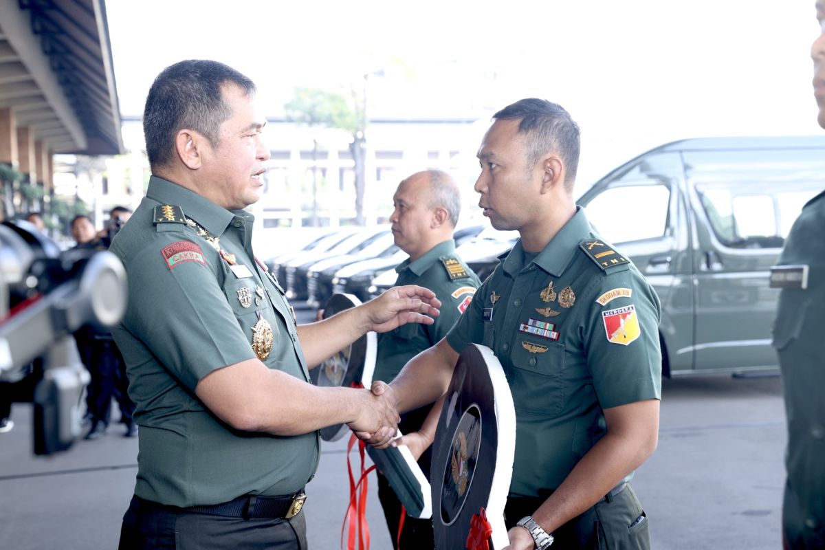 Army provides houses to widows of 25 fallen soldiers 