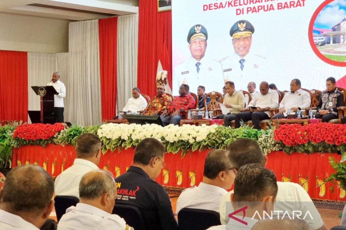 Gubernur: 235 kampung di Papua Barat proses penerbitan akta notaris KMP