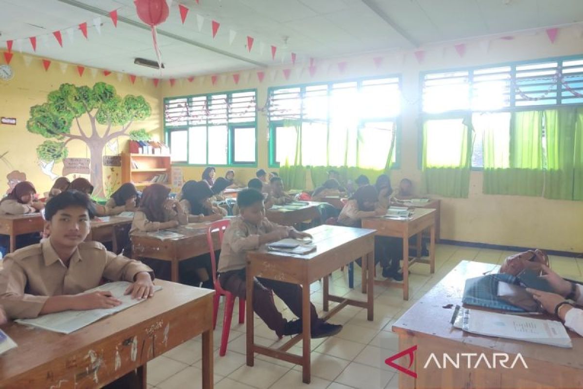 Wali Kota Bengkulu tegaskan proses SPMB gratis sesuai aturan