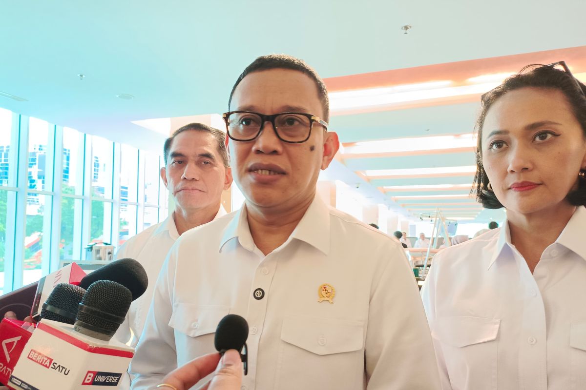 Menteri P2MI Karding meluruskan mispersepsi tentang penempatan pekerja migran