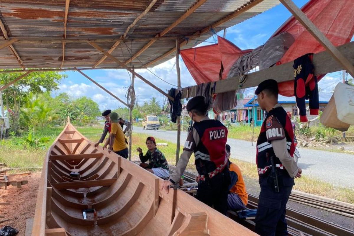 Ditsamapta Polda Kaltara Gelar Patroli Dialogis Roda Empat di Tanjung Selor Guna Menjaga Kamtibmas